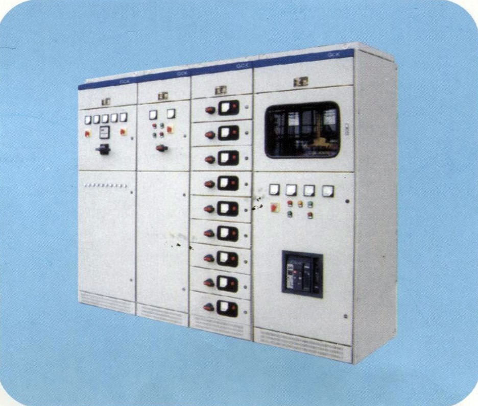 KYN28A-12、2000-31.5戶內(nèi)金屬鎧裝抽開(kāi)式開(kāi)關(guān)設(shè)備2